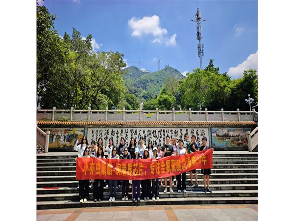 小亦虫活力集结！清远玄真团建，山水间凝聚团队力量